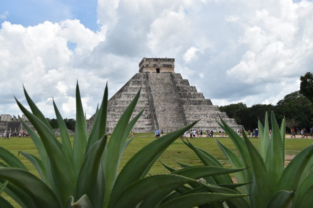 chichen itza 3884937 1280